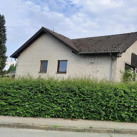 Kleine Ferienwohnung In Ruhiger Lage Herzogenrath Exterior foto