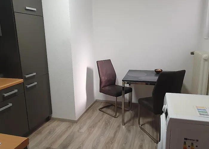 Kleine Ferienwohnung In Ruhiger Lage